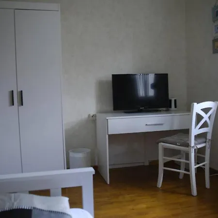 Apartment Ferienhaus Gocht In Bei Leipzig